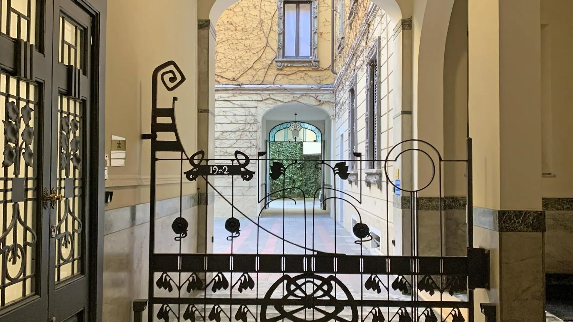 Splendido Quadrilocale Liberty In Porta Venezia Lejlighed Milano