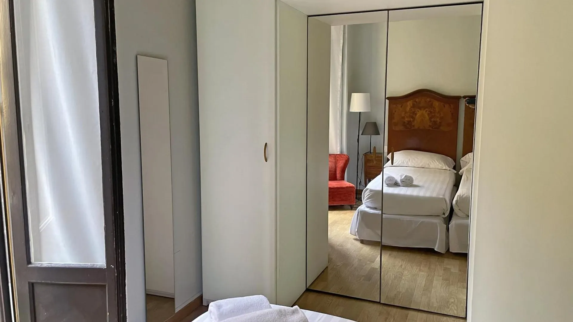 Splendido Quadrilocale Liberty In Porta Venezia Lejlighed Milano 0*,